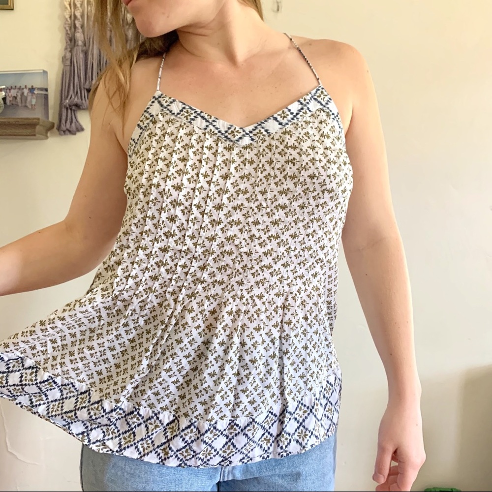 Loft • spaghetti strap flowy peplum style tank top